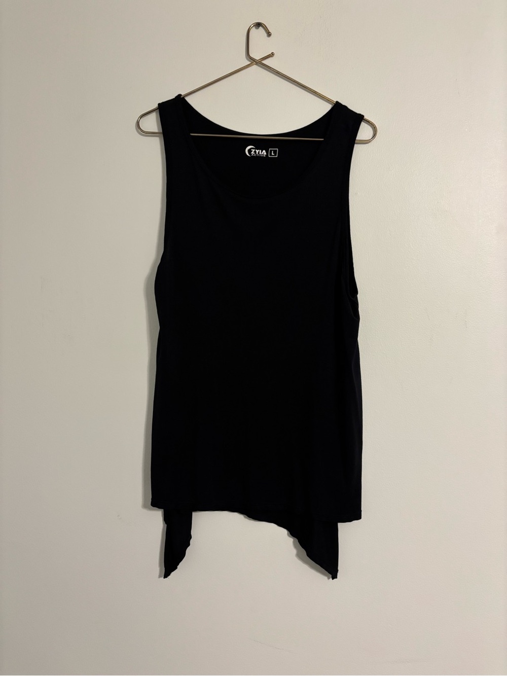 ZYIA Active Black Long Finesse Slit Tank - Women’s Large